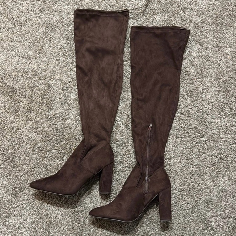 Elegant Brown Knee-High Women's Boots